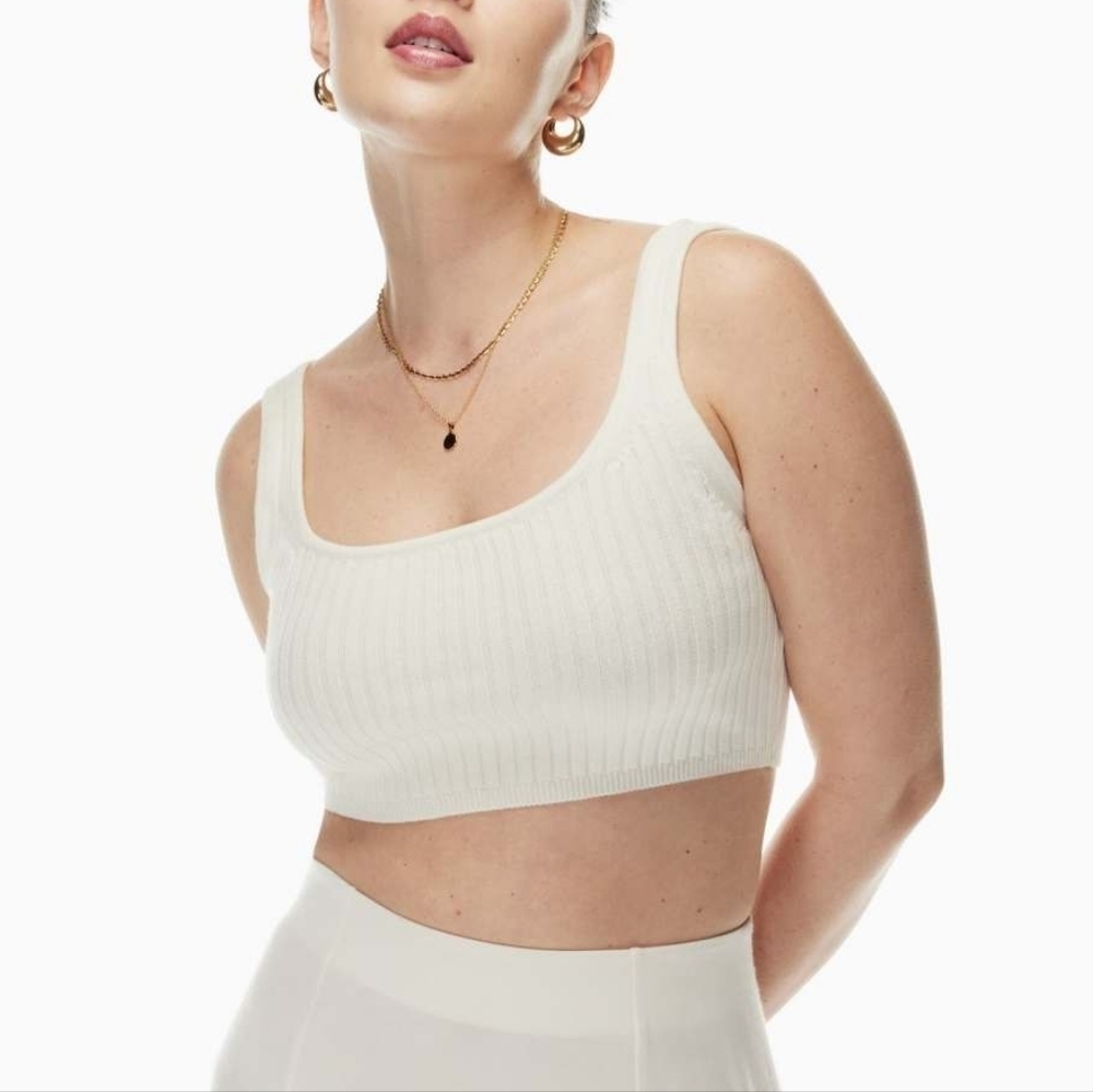 Aritzia Wilfred Manila crop tank